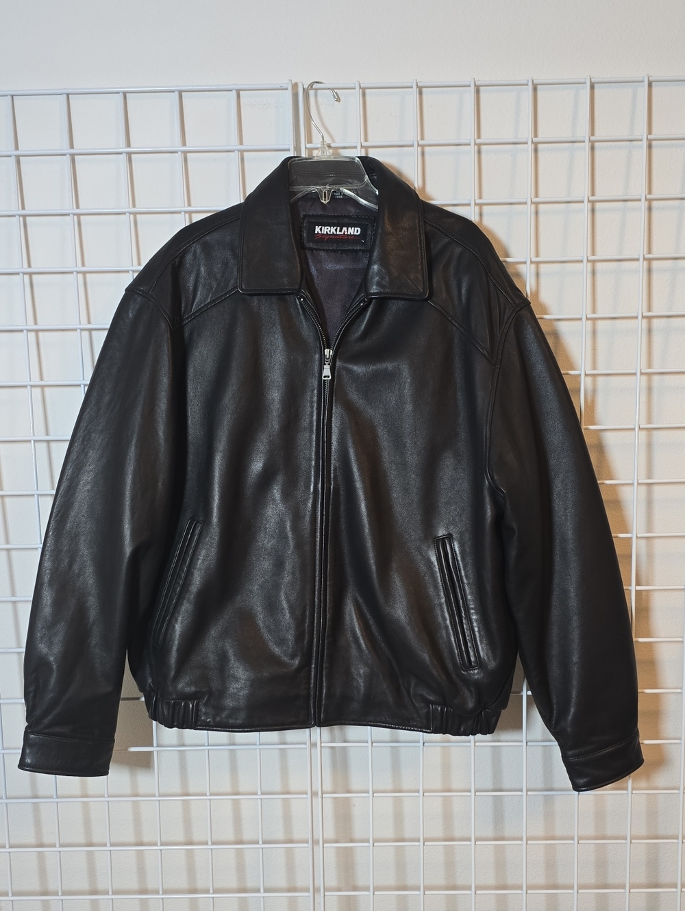 Kirkland Men's Signature Black Leather Bomber Jacket Size XL